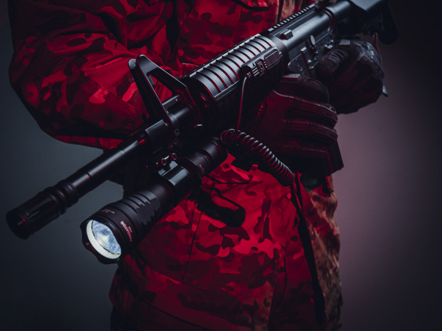 Armytek Predator Pro Magnet USB (теплый свет)